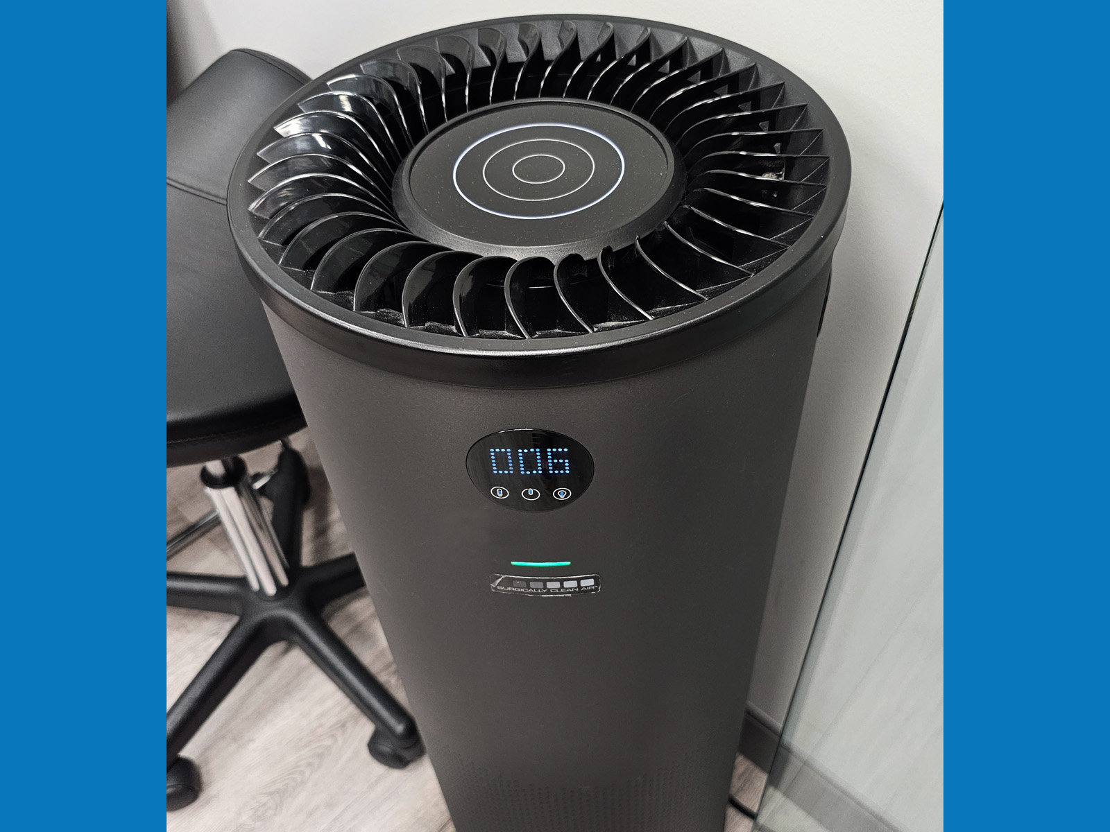 Surgical air cleaner in dental office